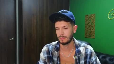 Max Taylor online show from December 19, 1:39 am