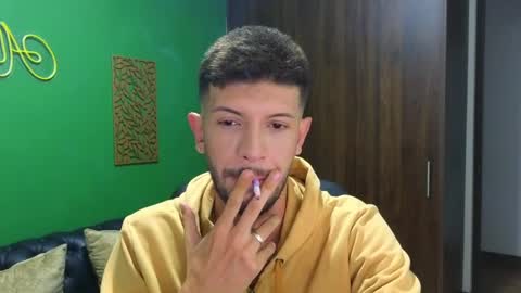 Max Taylor online show from December 26, 1:40 am