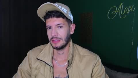 Max Taylor online show from December 4, 8:07 pm