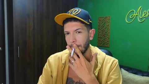 Max Taylor online show from December 6, 3:41 am