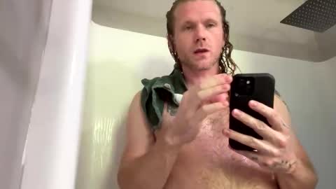 Max online show from October 14, 7:32 pm