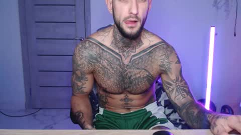 Maximus Fox online show from November 14, 5:32 am