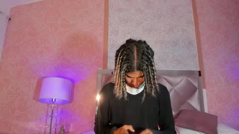 maxim online show from March 4, 3:00 am