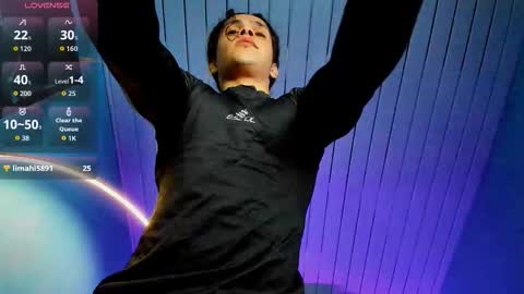 maximiliano_scoott_ online show from September 12, 8:31 pm