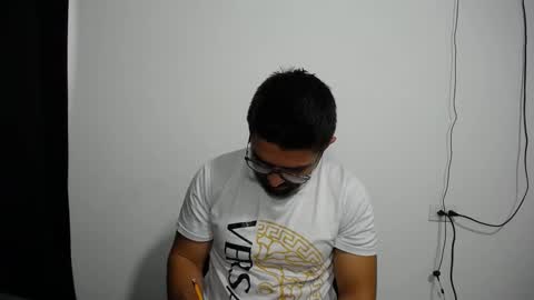 maximo_2000 online show from February 28, 9:55 pm