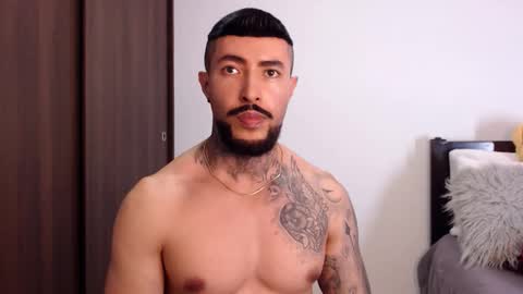 Independent Model online show from March 12, 5:46 am