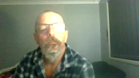 Max online show from July 18, 11:26 am