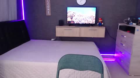 maximus online show from January 15, 12:03 am