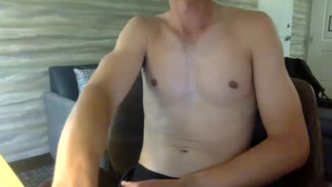 BoxerBabe1234 online show from March 2, 12:42 am