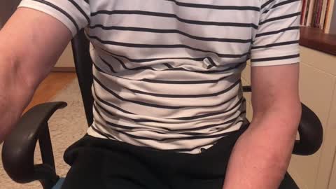 Max online show from March 5, 5:03 am