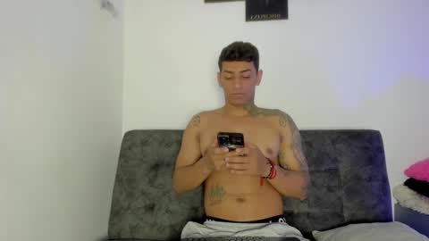 maykel_and_mike online show from January 10, 4:11 pm