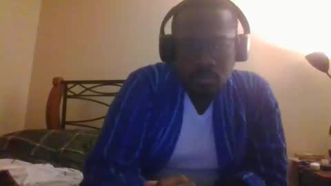 Mark online show from December 14, 11:34 pm