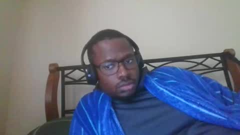 Mark online show from October 19, 6:55 pm