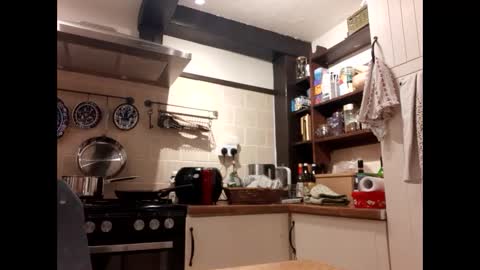 mccock16cm online show from February 10, 5:30 pm