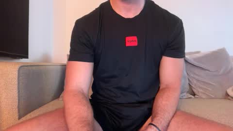 mcr8080 online show from April 4, 7:27 am