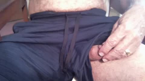 Mimis man online show from February 14, 6:58 pm