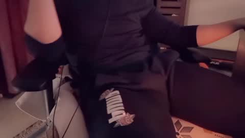 meow609 online show from October 31, 4:03 am