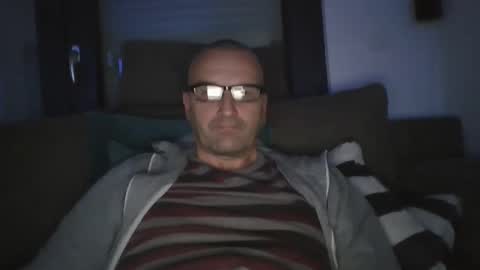 Snapshot of mep222 chatting on December 7, 2:02 pm Pat online show from December 7, 2:02 pm