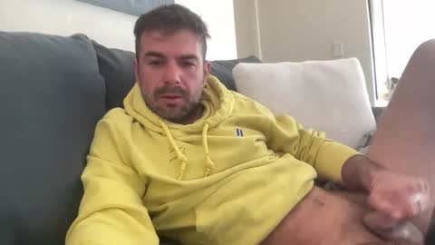 Mercedes190d online show from February 6, 1:30 pm