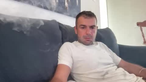 Mercedes190d online show from March 15, 6:47 pm