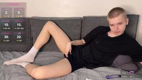 Arthur online show from November 15, 10:23 pm