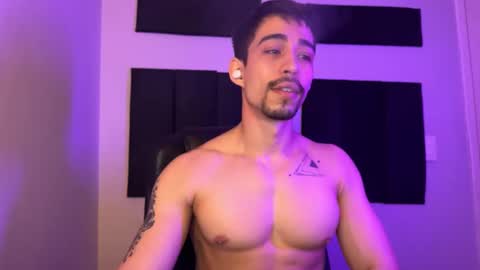 mettew22cm online show from March 7, 9:27 pm