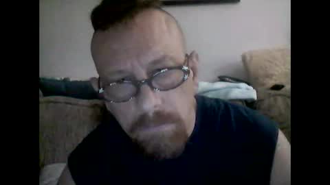 mhitch924 online show from June 6, 10:16 pm
