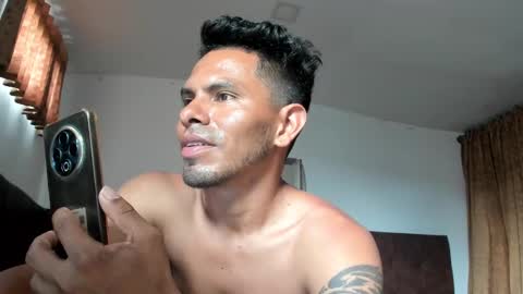 mi_gerald online show from October 4, 7:40 pm