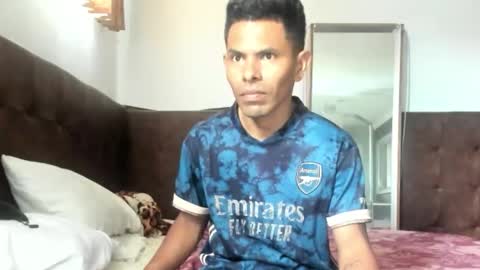 mi_gerald online show from October 18, 3:39 pm