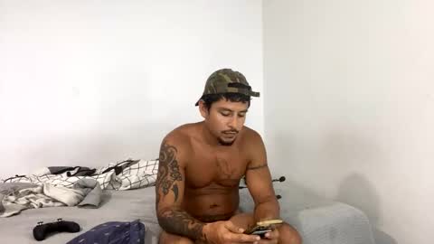 miamiclos1 online show from October 2, 11:42 pm