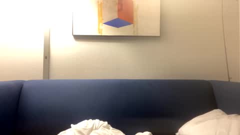 miamiclos1 online show from February 8, 6:43 am