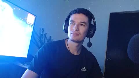 Snapshot of miaou_miaou chatting on January 8, 12:58 pm miaou_miaou online show from January 8, 12:58 pm