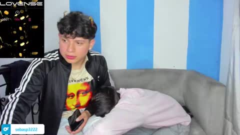 michael independent model  online show from December 14, 1:17 am