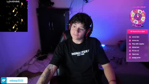 michael independent model  online show from February 10, 11:23 pm