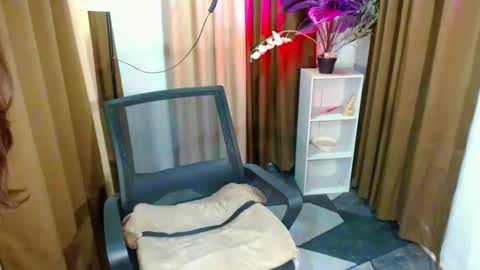 Dave online show from December 13, 9:21 pm