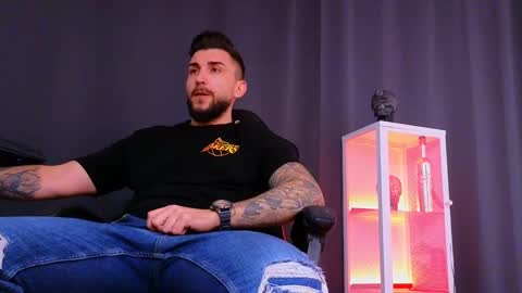 MightyAaron online show from February 2, 12:02 pm