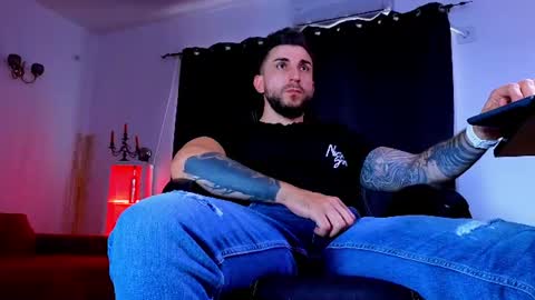 MightyAaron online show from July 6, 3:03 pm