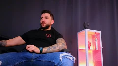 MightyAaron online show from December 22, 5:12 am