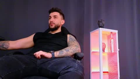 MightyAaron online show from January 3, 10:19 pm