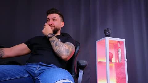 MightyAaron online show from January 17, 8:56 am