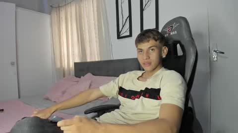 Miguel Hernandez online show from January 23, 5:21 pm