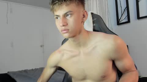 Miguel Hernandez online show from February 28, 1:47 pm