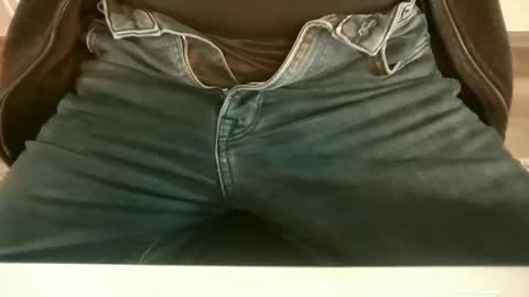 mik online show from October 9, 12:21 pm