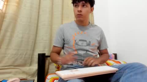 mikael_stor online show from October 29, 11:24 am