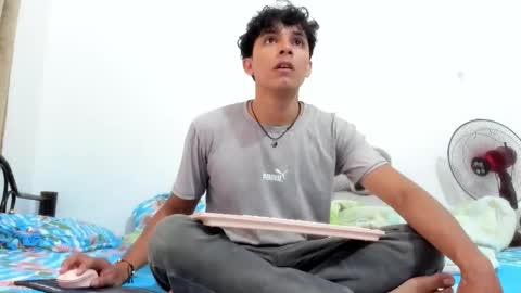 mikael_stor online show from October 22, 11:58 am