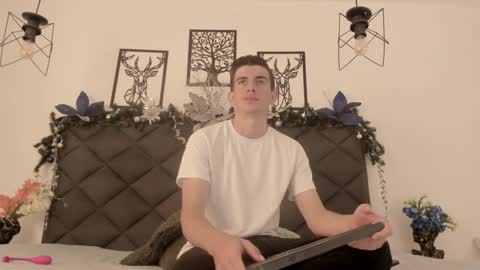 mikael online show from January 7, 3:37 am