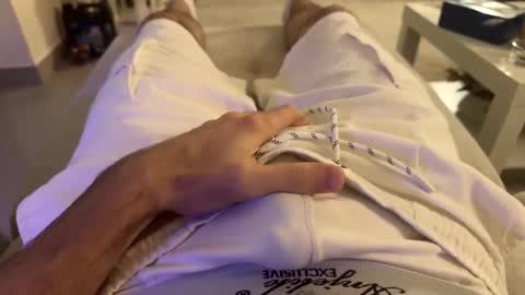 mike860947 online show from October 5, 9:30 pm