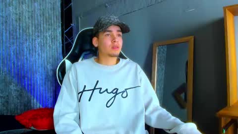 Mike 0233 online show from March 11, 4:10 am