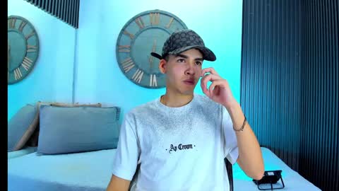 Mike 0233 online show from February 6, 3:59 am