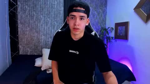 Mike 0233 online show from September 18, 5:20 am